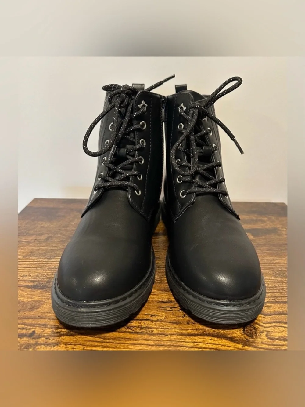 SO Little Girls Roxana Black/Silver Combat Boots NWT Size 1